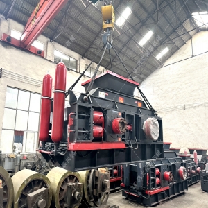 對輥制砂機(jī)在河卵石生產(chǎn)線中，如何與給料機(jī)、顎破協(xié)同？