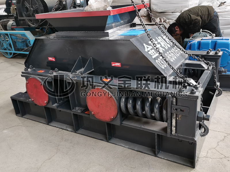 時(shí)產(chǎn)30噸膨潤土破碎機(jī)有哪些型號(hào)可選，報(bào)價(jià)是多少？