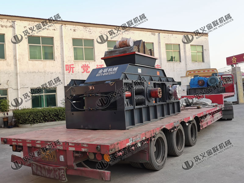 時產(chǎn)30噸的中型玄武巖制砂機多少錢一臺，哪個廠家的玄武巖制砂機好？