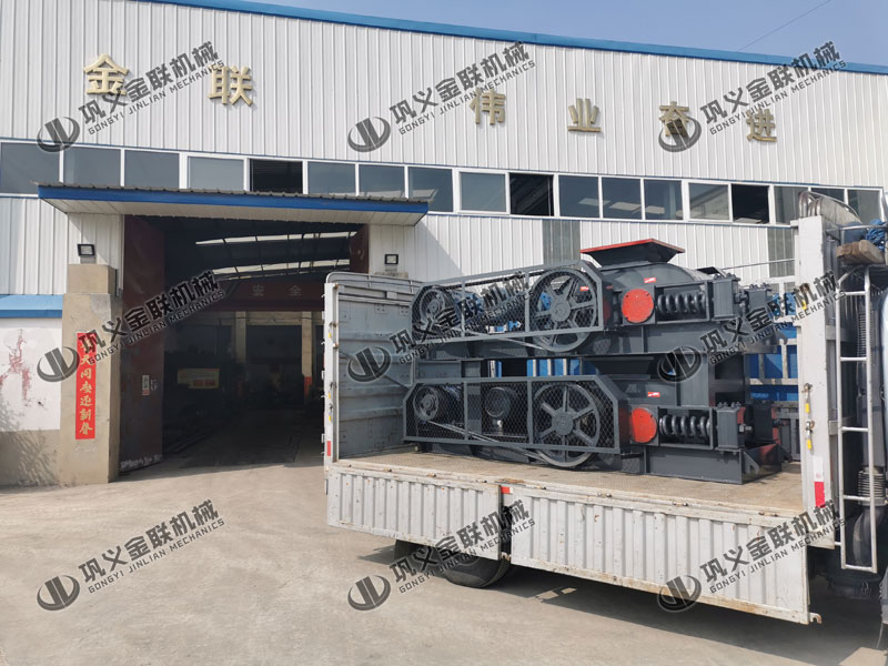 齒輥破碎機作為工業(yè)破碎生產(chǎn)線的重要破碎設(shè)備，所具有行業(yè)優(yōu)勢有哪些呢？