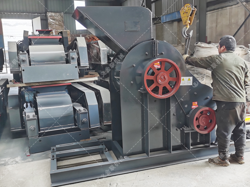 中型雙級破碎機(jī)發(fā)貨 破碎煤