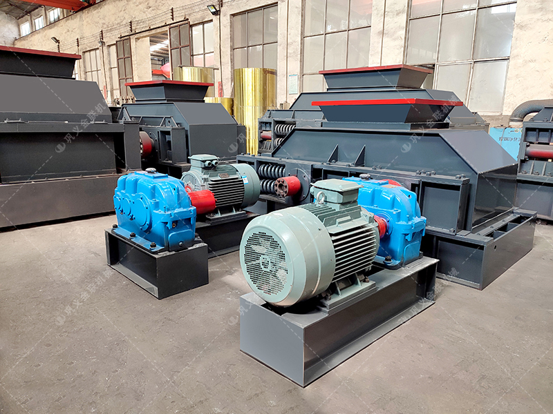 1007型彈簧式對輥破碎機設備發(fā)往江西