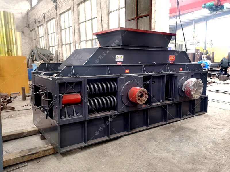 2PG1500X800大型對(duì)輥破碎機(jī)發(fā)貨圖片_發(fā)往陜西漢中_破碎石英砂 2PG1500X800大型對(duì)輥破碎機(jī)發(fā)貨圖片_發(fā)往陜西漢中_破碎石英砂