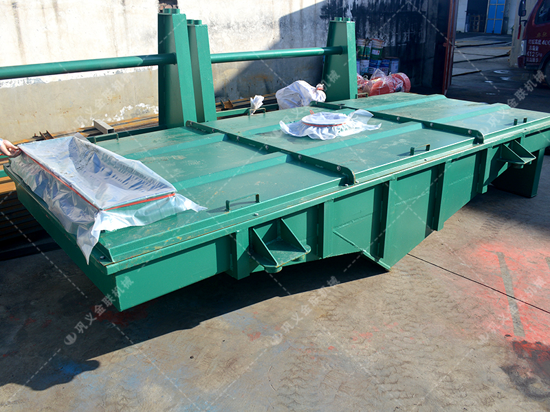 1535兩層直線振動篩發(fā)貨圖片_發(fā)往吉林長春_篩石英砂