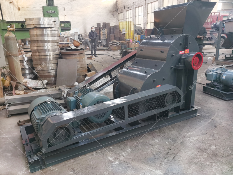 小型46雙級粉碎機(jī)發(fā)貨圖片_發(fā)往內(nèi)蒙古化德_破碎煤