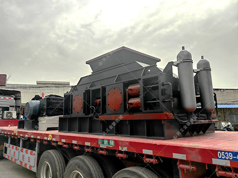 時產(chǎn)80-100噸液壓對輥破碎機(jī)用哪個型號，多少錢一臺？