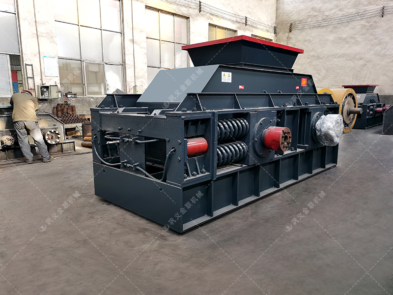 大理石下腳料制砂機(jī)-對輥制砂機(jī)廠家哪家好？