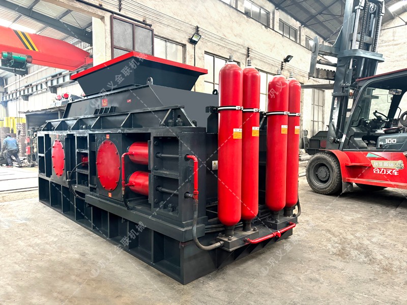 液壓對(duì)輥制砂機(jī)：產(chǎn)量提升的關(guān)鍵技術(shù)是什么？