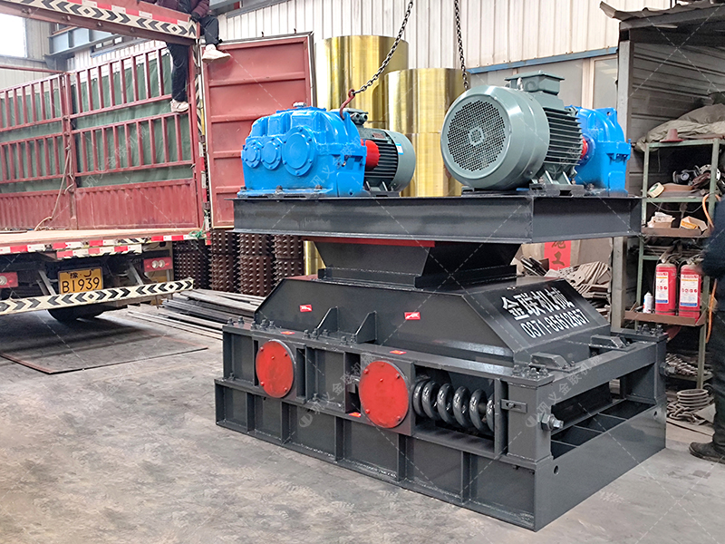 齒輥式破碎機(jī)在煤矸石資源化利用中扮演什么角色？