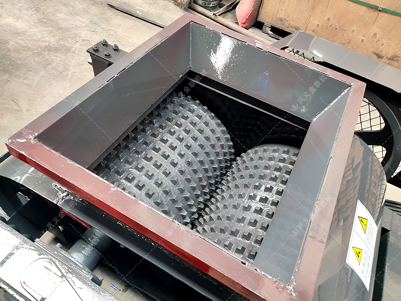 選煤廠為何鐘情雙齒輥破碎機？操作時要注意啥？