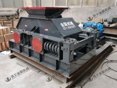 中型方解石破碎機(jī)哪個廠家好，多少錢一臺？