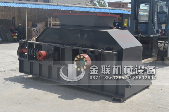 對(duì)輥制砂機(jī)_對(duì)輥制砂機(jī)價(jià)格,對(duì)輥制砂機(jī)廠家,對(duì)輥制砂機(jī)視頻/圖片