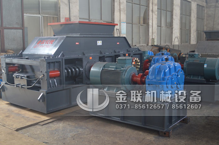 鵝卵石破碎機(jī)_鵝卵石專用破碎機(jī),鵝卵石粉碎機(jī)價(jià)格,鵝卵石破碎機(jī)視頻/圖片/型號(hào)